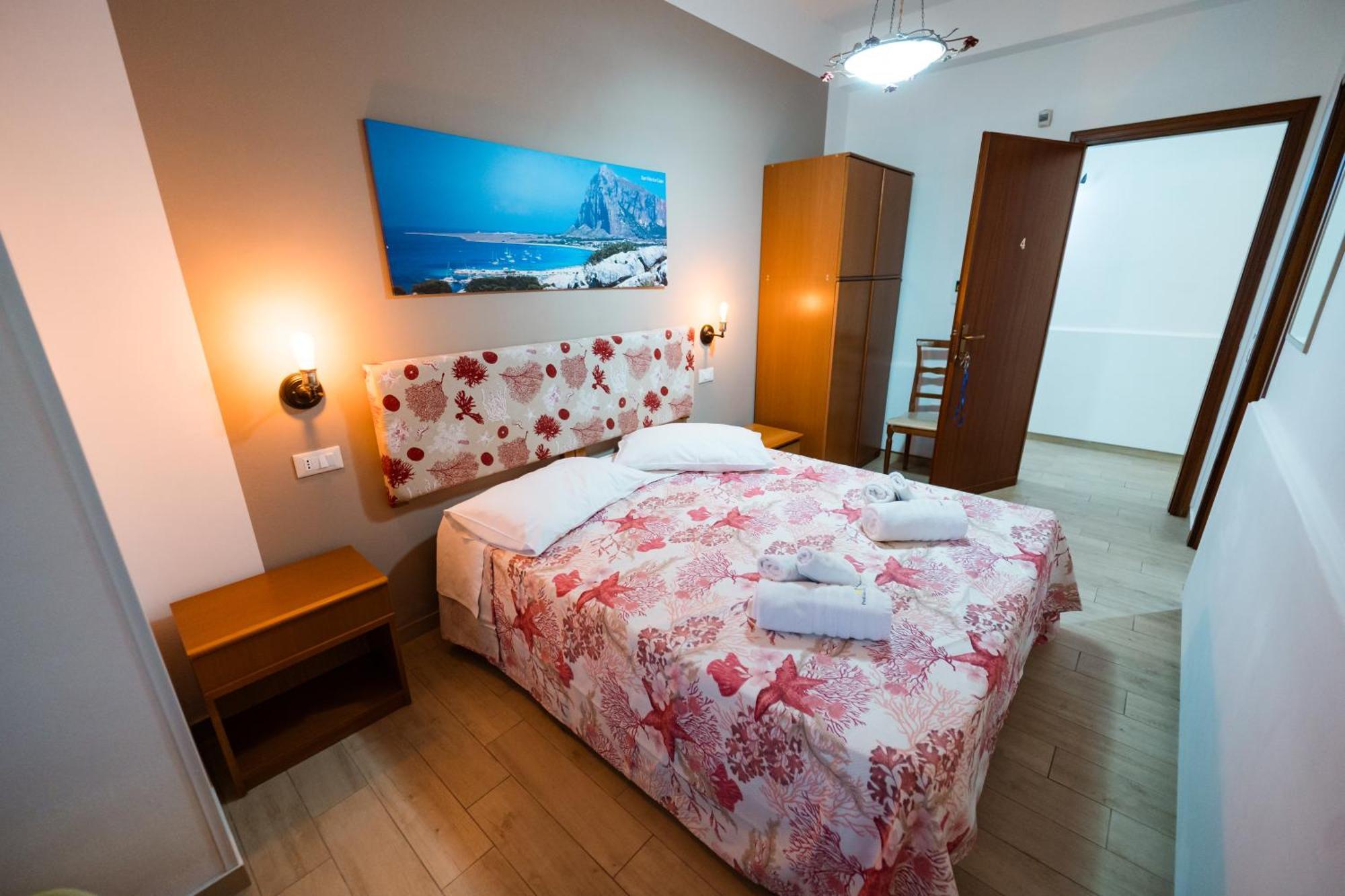 B&B Profumi Di Sicilia Valderice Exterior photo